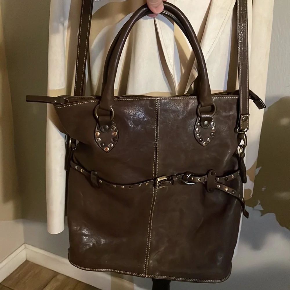 CAVALCANTI ITALY LEATHER BROWN CROSSBODY PURSE. - Picture 2 of 9